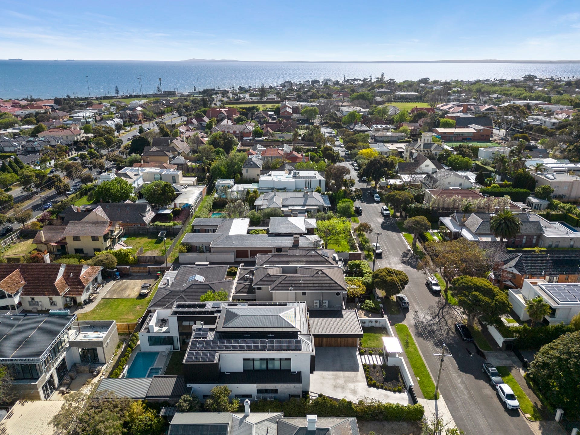 20 Seymour Grove — 52