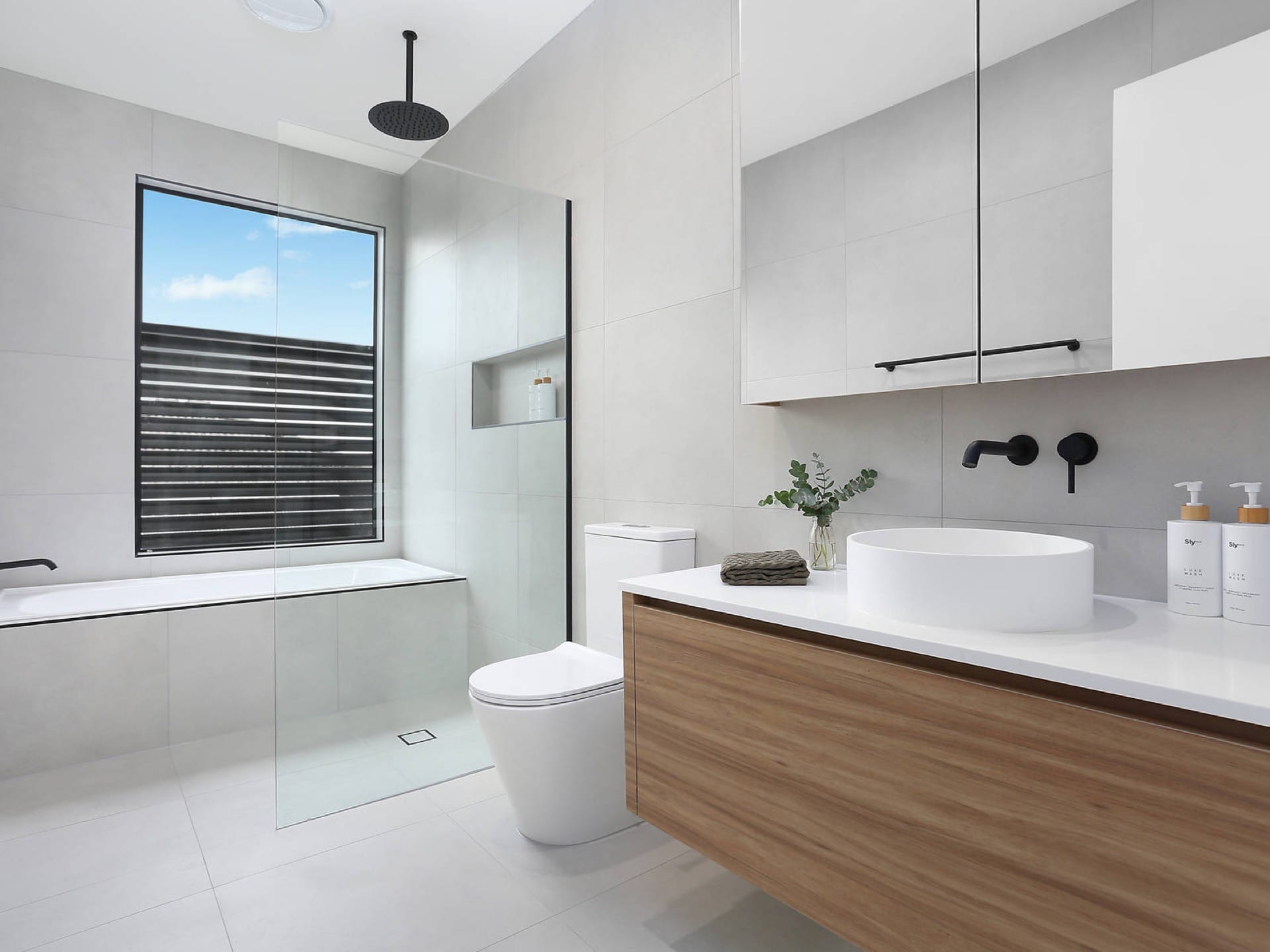 Mountview Road — 4