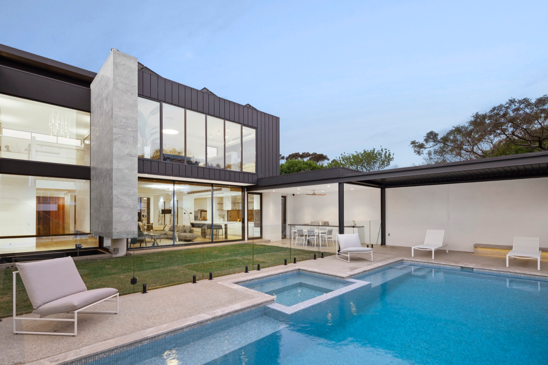 20 Seymour Grove — 13