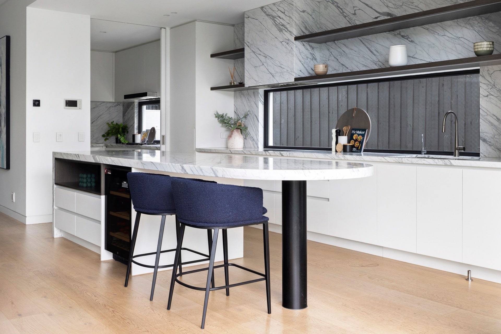 20 Seymour Grove — 37