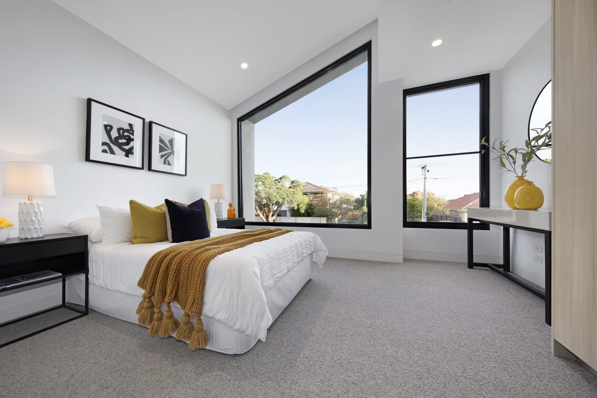 7 Norman Avenue — 17