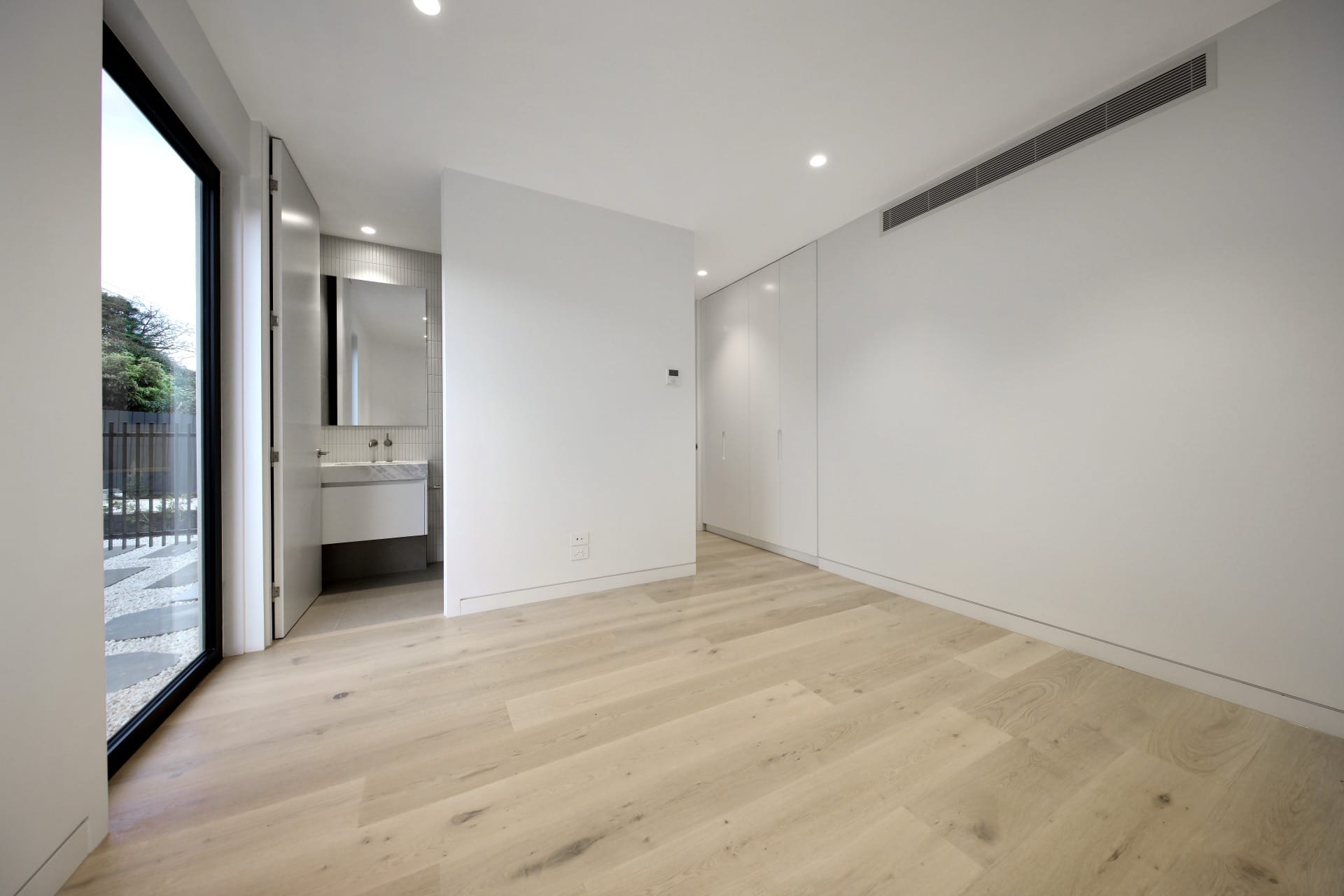 4A Smith Street — 70